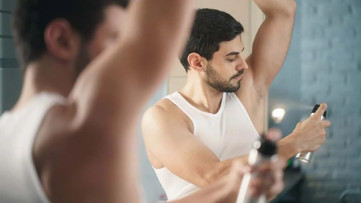 26277 applying whitening deodorant