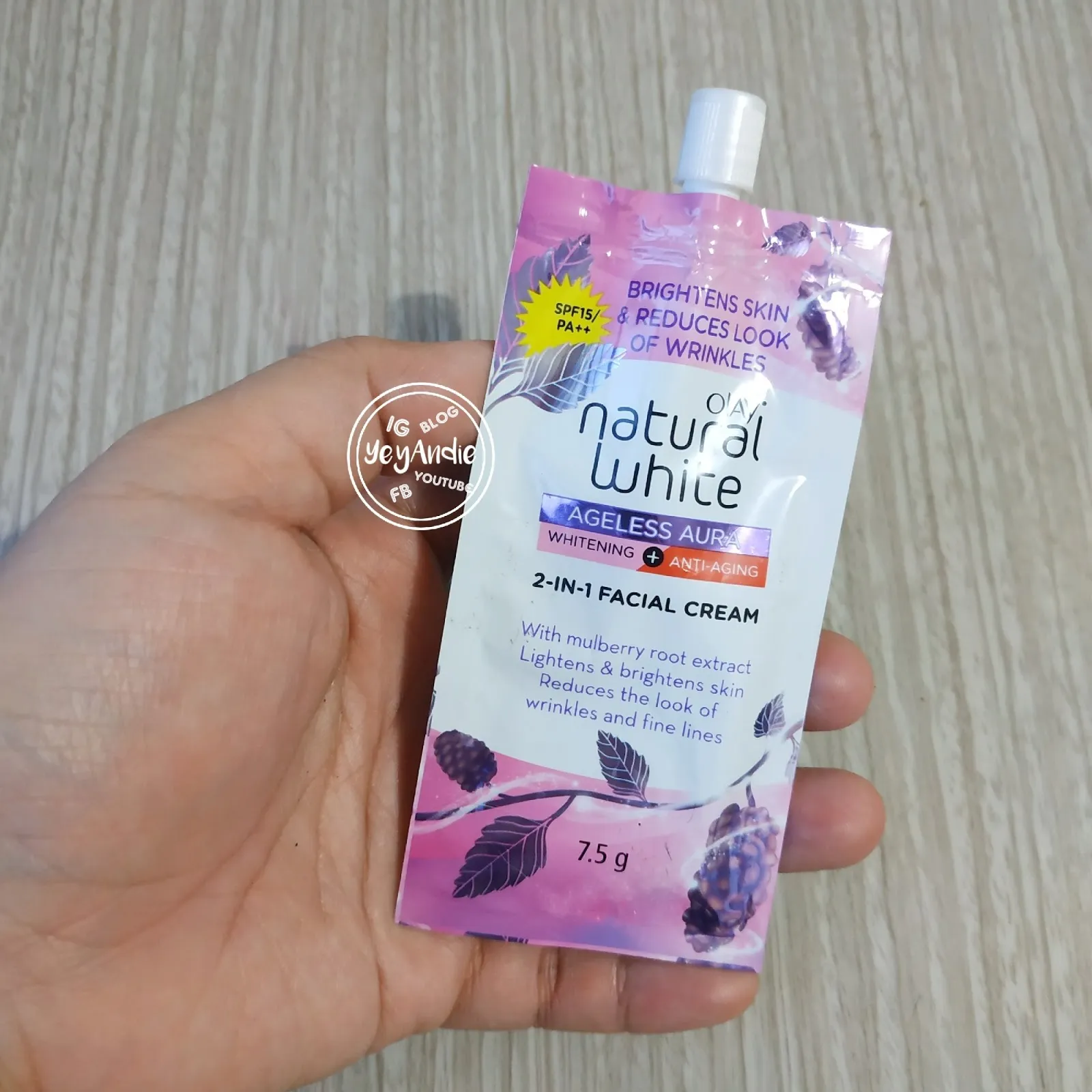 26340 olay natural white cream application