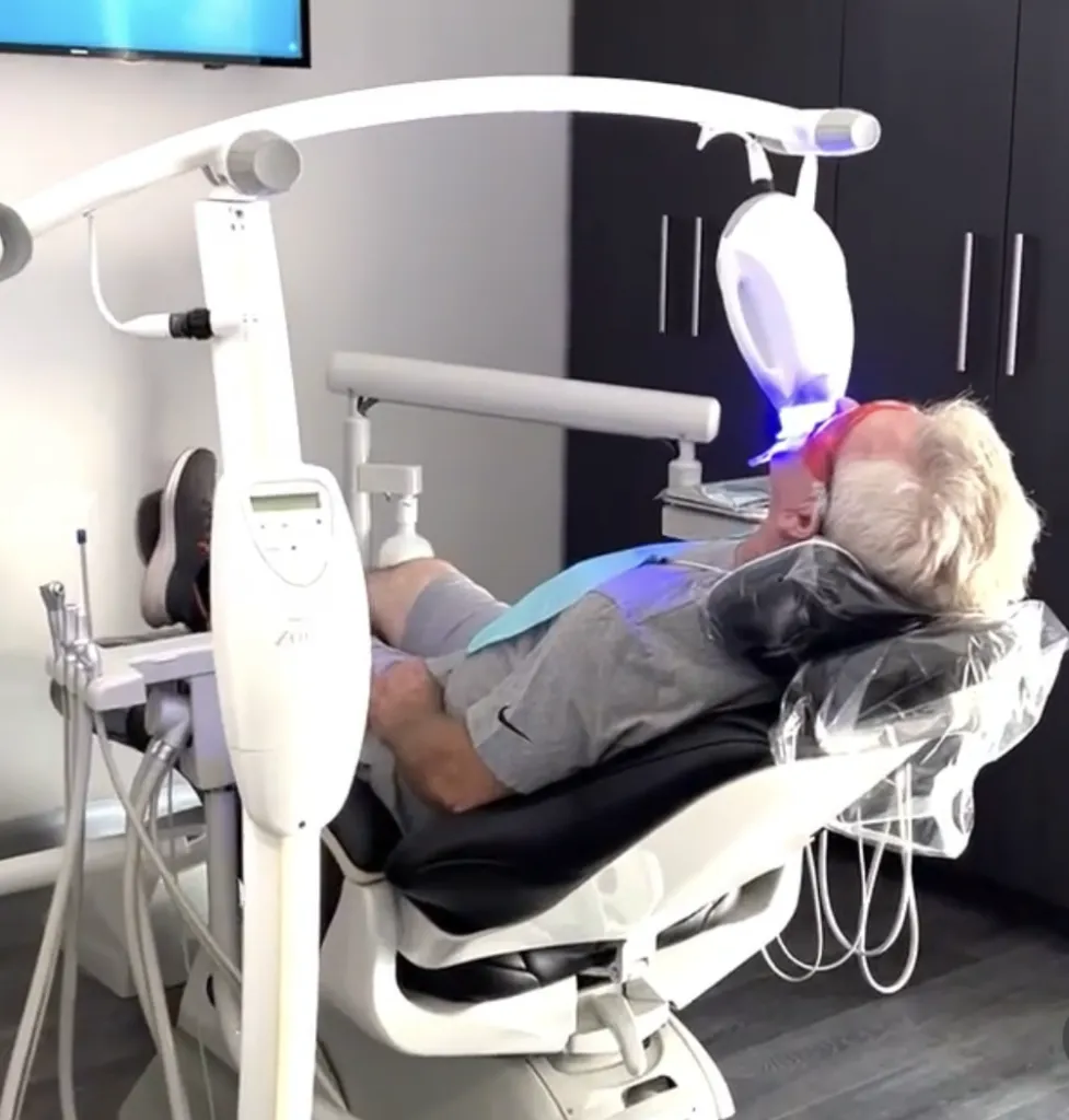 26351 enjuague whitening ingredients